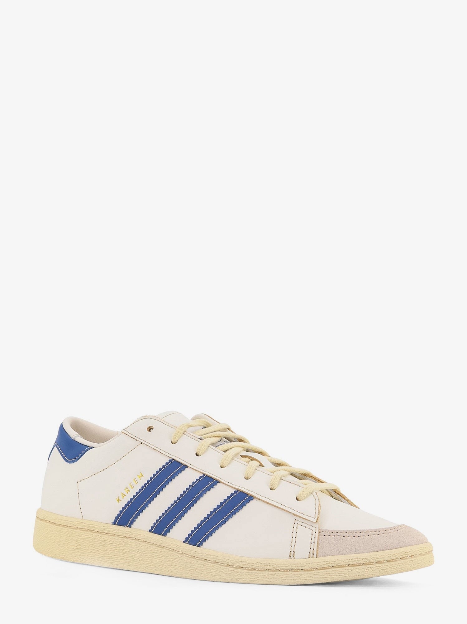 nanito_source_url:https://nokinstyle.com/2409360/chavarria-jabbar-dress-sneakers.jpg