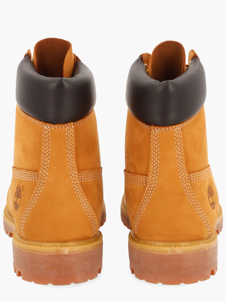 nanito_source_url:https://nokinstyle.com/2343750/waterproof-lace-up-boot.jpg