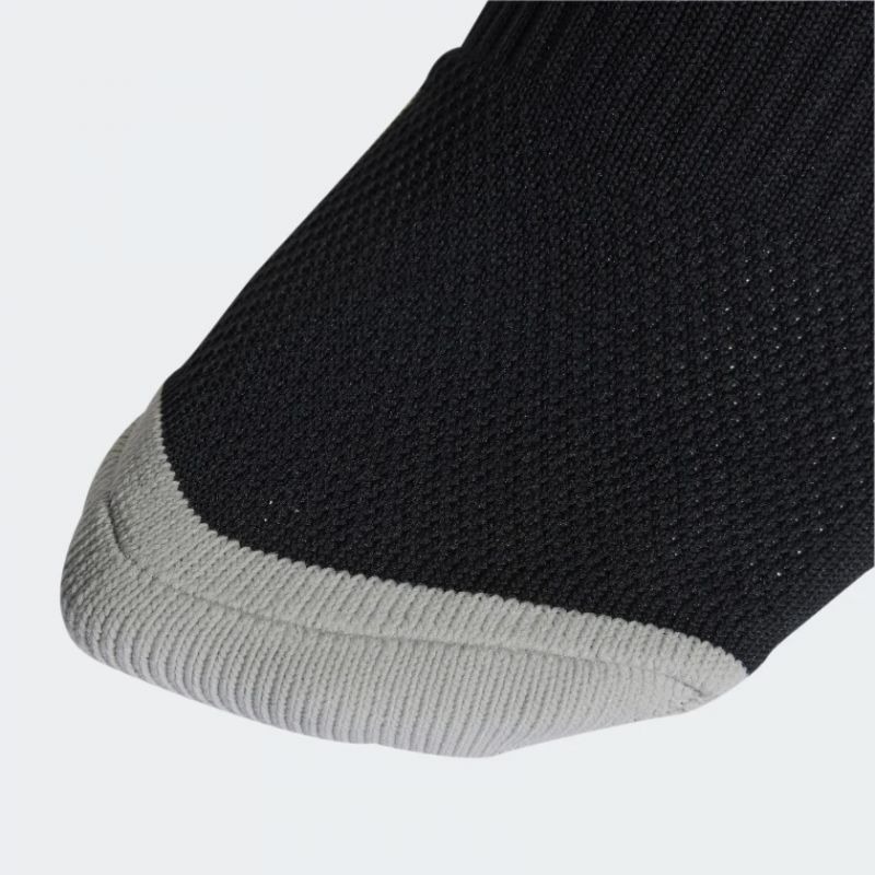 nanito_source_url:https://b2bsportswholesale.net/public/storage/productimages/ad/1b/1d/37/937438/image/xlarge_clean.jpg