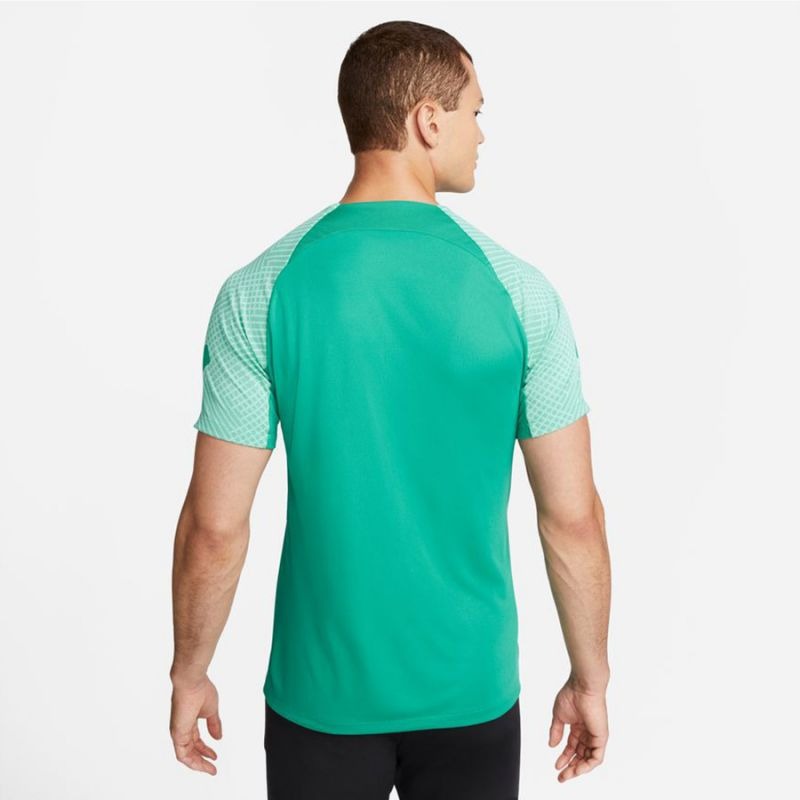 nanito_source_url:https://b2bsportswholesale.net/public/storage/productimages/cf/16/a3/fb/1230797/image/xlarge_clean.jpg