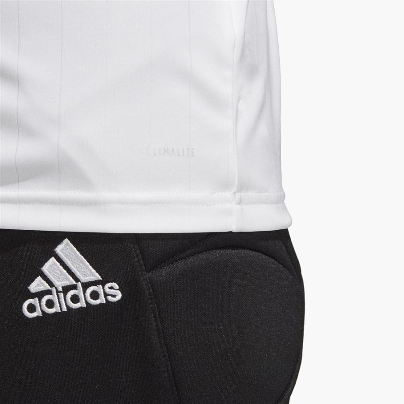 nanito_source_url:https://b2bsportswholesale.net/public/storage/productimages/a0/bf/21/e9/363640/image/xlarge_clean.jpg