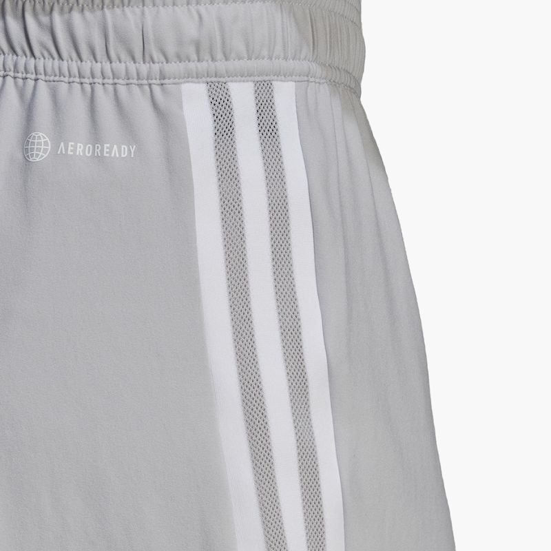 nanito_source_url:https://b2bsportswholesale.net/public/storage/productimages/ab/c3/94/97/2243326/image/xlarge_clean.jpg