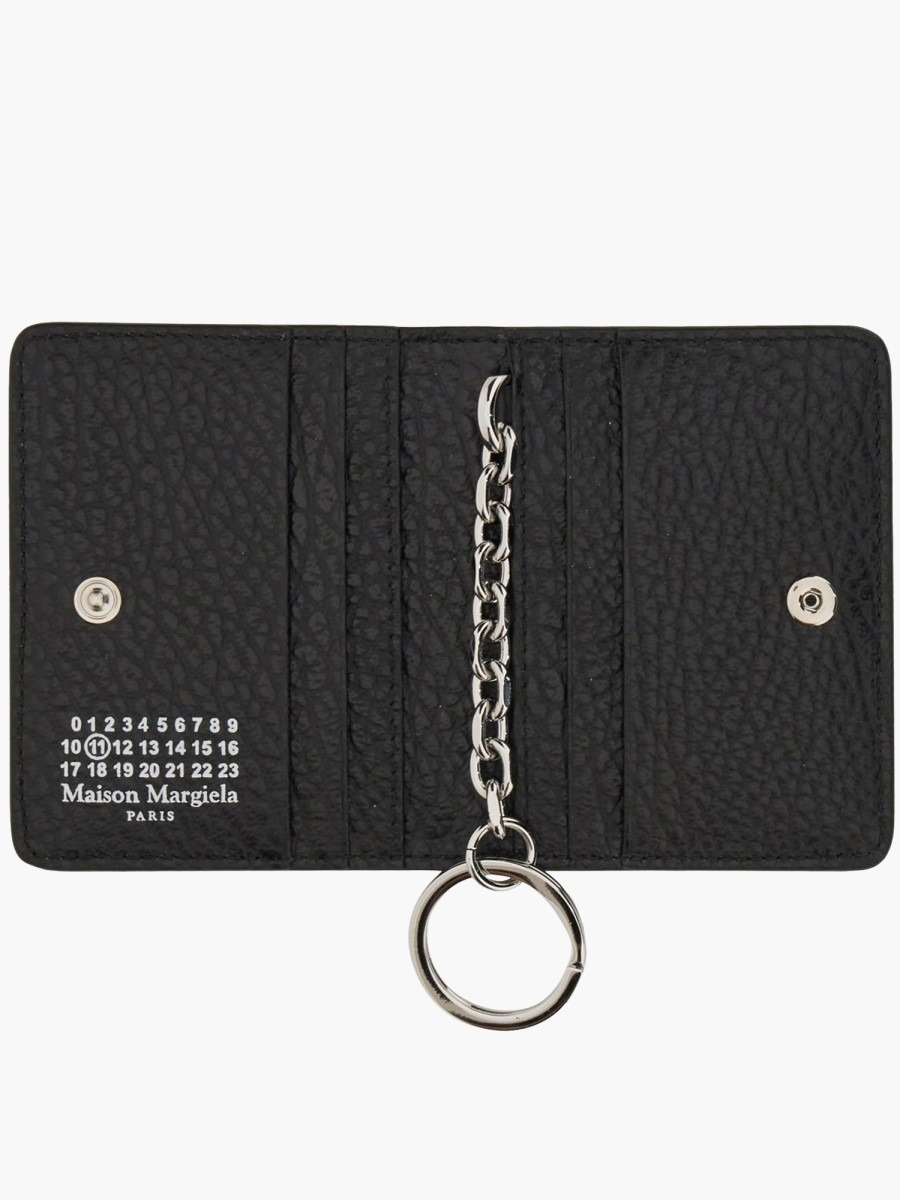 nanito_source_url:https://nokinstyle.com/2325976/portafoglio-bifold-con-portachiavi.jpg
