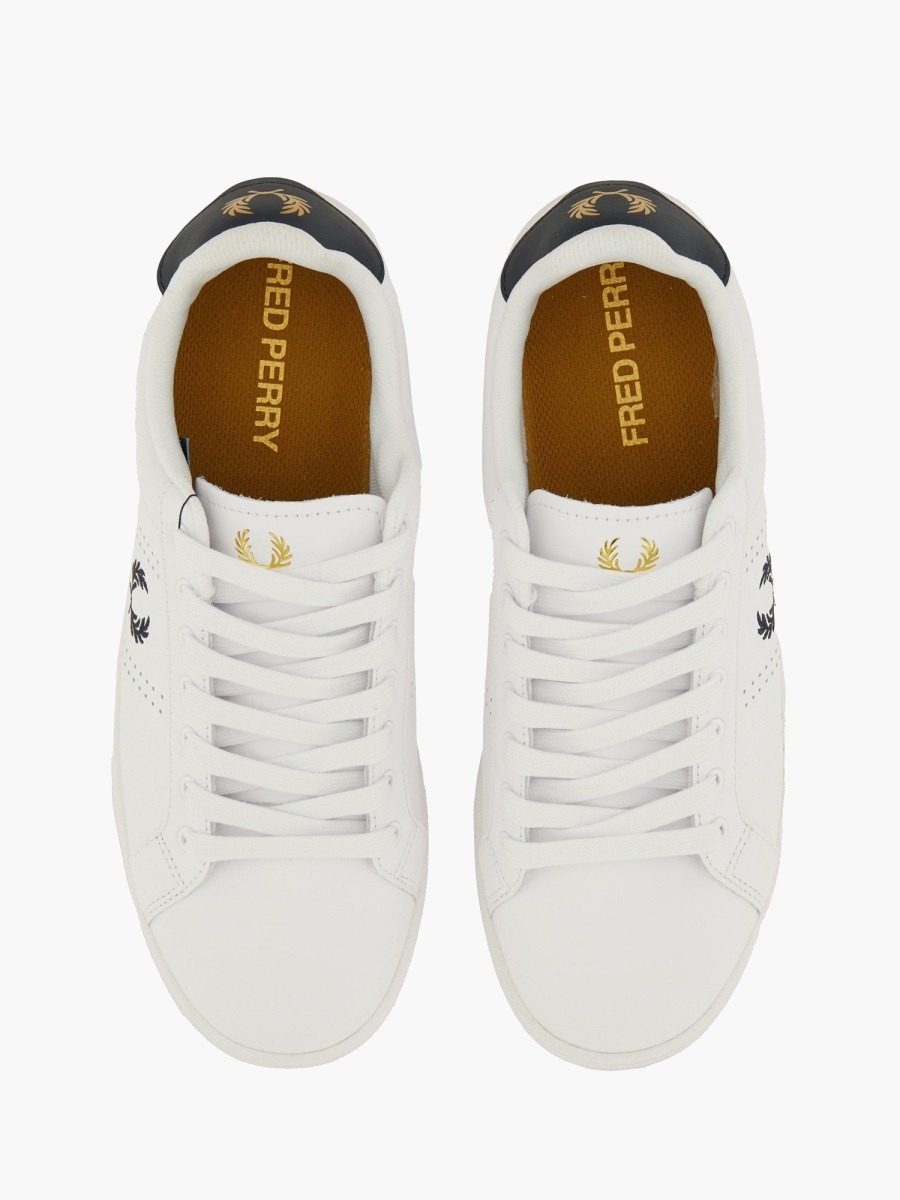 nanito_source_url:https://nokinstyle.com/2378089/leather-sneaker.jpg