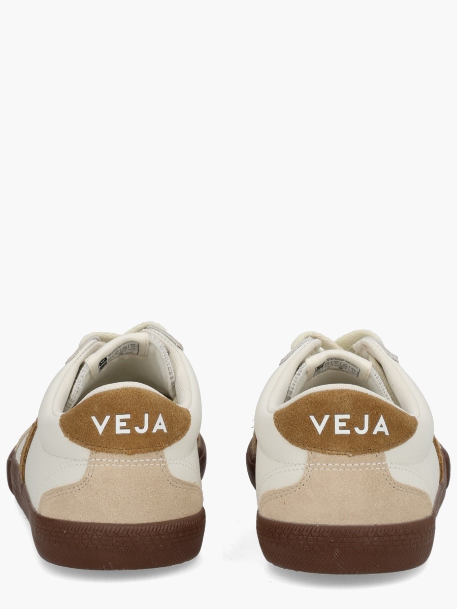 nanito_source_url:https://nokinstyle.com/2366327/volley-sneaker.jpg