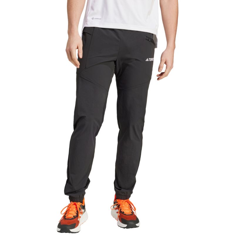 nanito_source_url:https://b2bsportswholesale.net/public/storage/productimages/94/2e/2e/6a/1439340/image/xlarge_clean.jpg