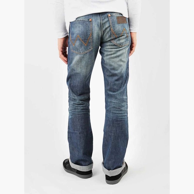 nanito_source_url:https://b2bsportswholesale.net/public/storage/productimages/67/3e/62/3a/1263428/image/xlarge_clean.jpg