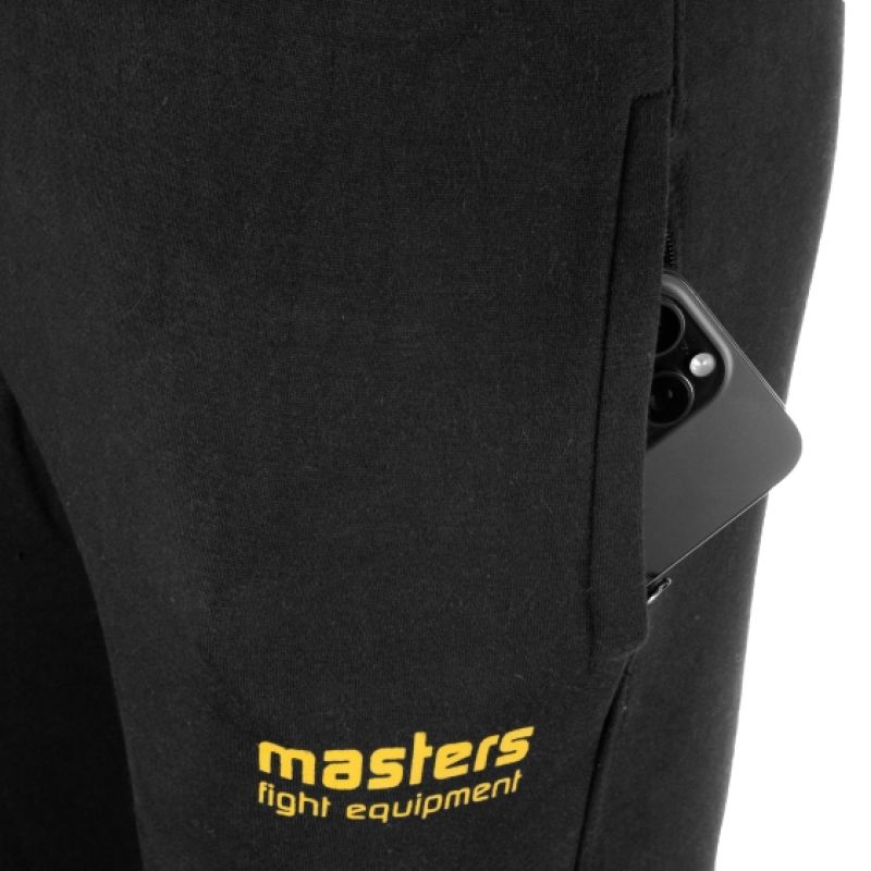 nanito_source_url:https://b2bsportswholesale.net/public/storage/productimages/d3/c2/be/eb/1185928/image/xlarge_clean.jpg