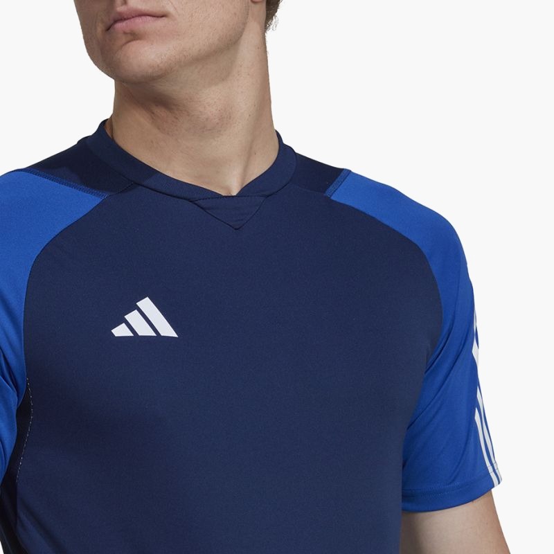 nanito_source_url:https://b2bsportswholesale.net/public/storage/productimages/77/f4/38/76/926237/image/xlarge_clean.jpg