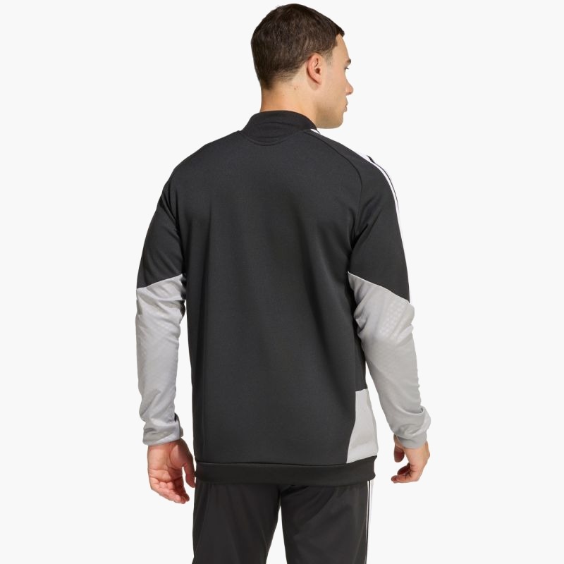 nanito_source_url:https://b2bsportswholesale.net/public/storage/productimages/10/61/bb/24/1936258/image/xlarge_clean.jpg
