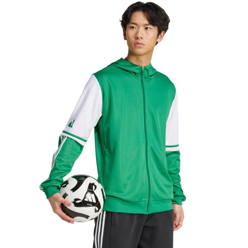 nanito_source_url:https://b2bsportswholesale.net/public/storage/productimages/86/3d/0d/2e/1489326/image/xlarge_clean.jpg