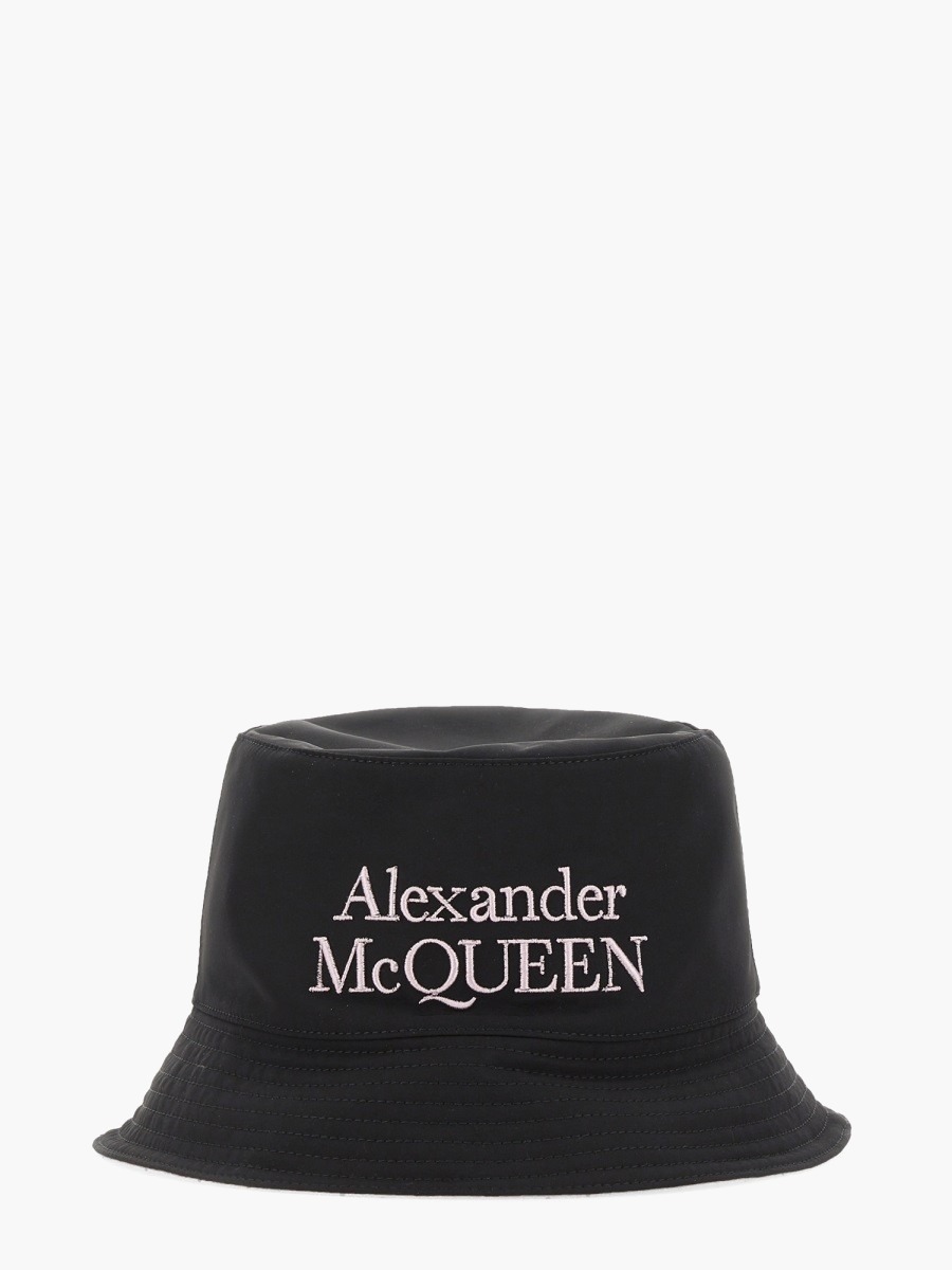 nanito_source_url:https://nokinstyle.com/2356617/reversible-bucket-hat.jpg