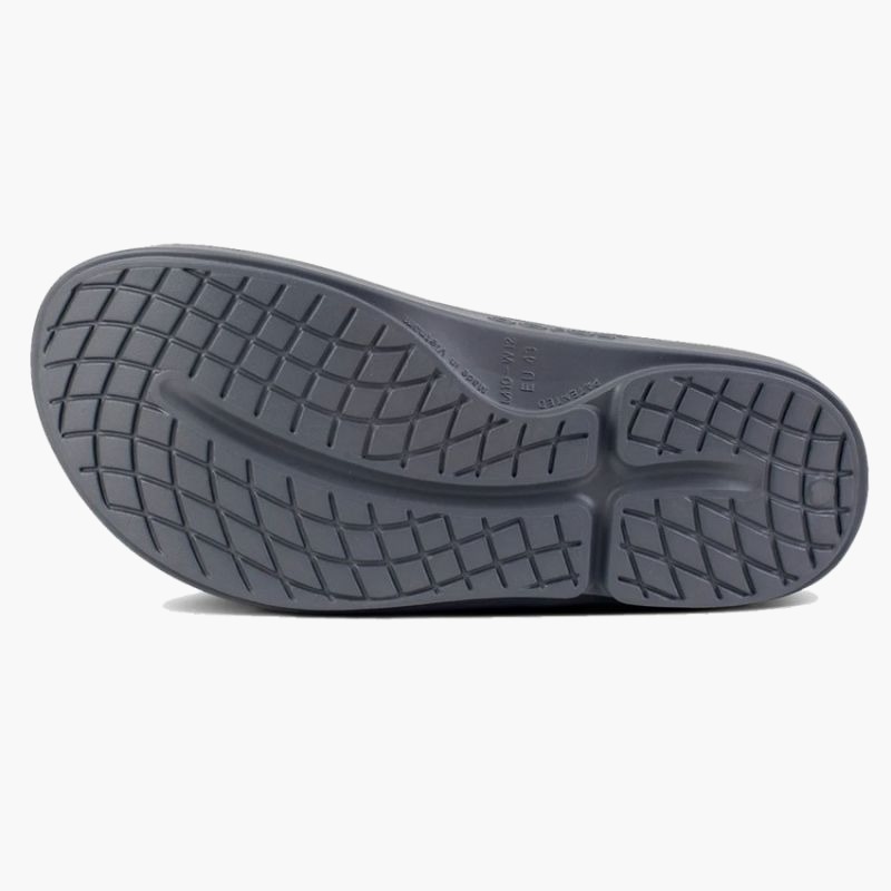 nanito_source_url:https://b2bsportswholesale.net/public/storage/productimages/5b/1e/c4/f4/1352540/image/xlarge_clean.jpg
