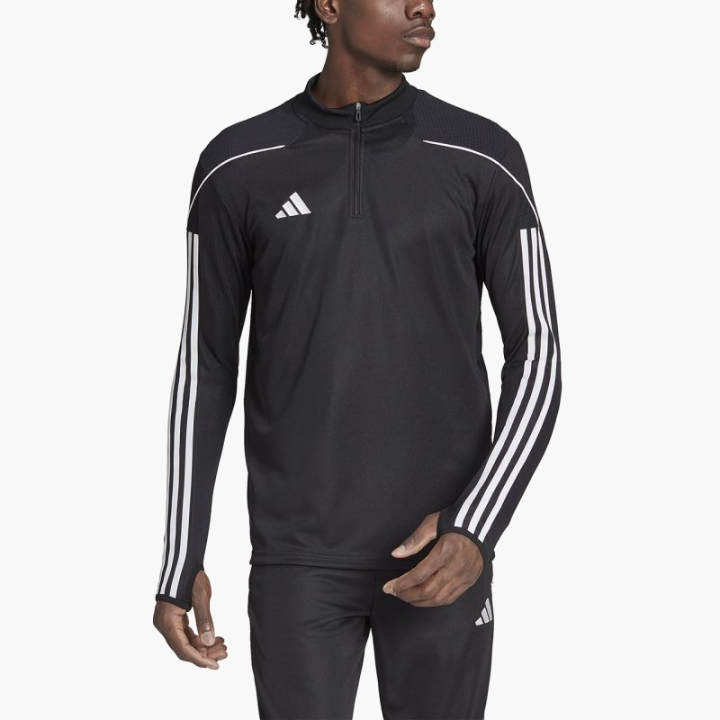 nanito_source_url:https://b2bsportswholesale.net/public/storage/productimages/6a/26/b9/a3/937856/image/xlarge_clean.jpg