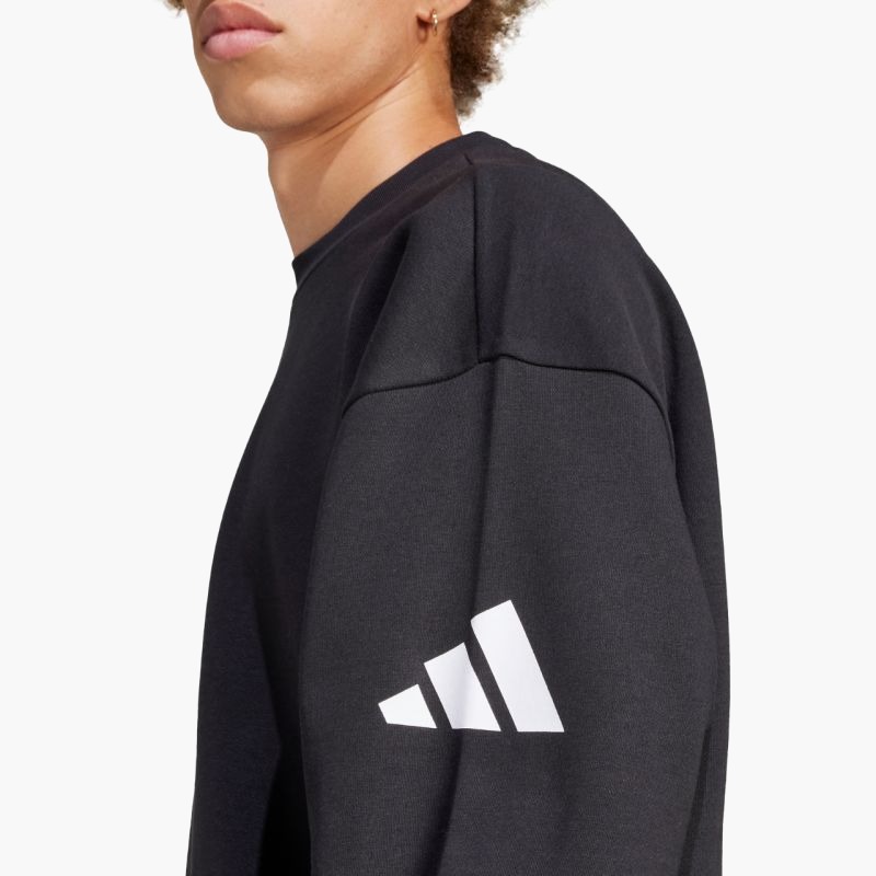 nanito_source_url:https://b2bsportswholesale.net/public/storage/productimages/ee/81/79/f8/1790215/image/xlarge_clean.jpg