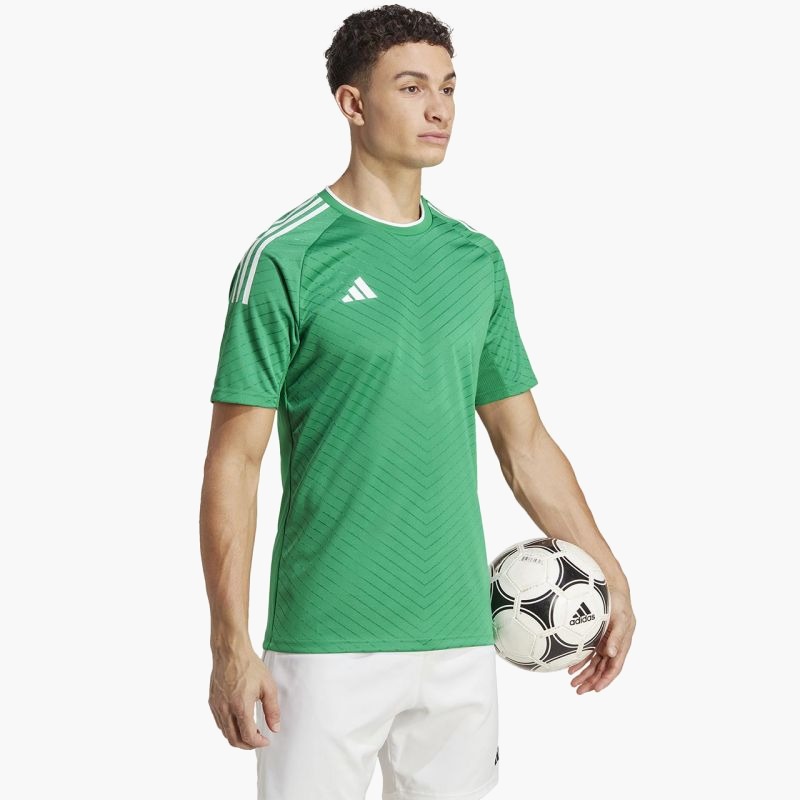 nanito_source_url:https://b2bsportswholesale.net/public/storage/productimages/fd/8f/c0/47/1418269/image/xlarge_clean.jpg