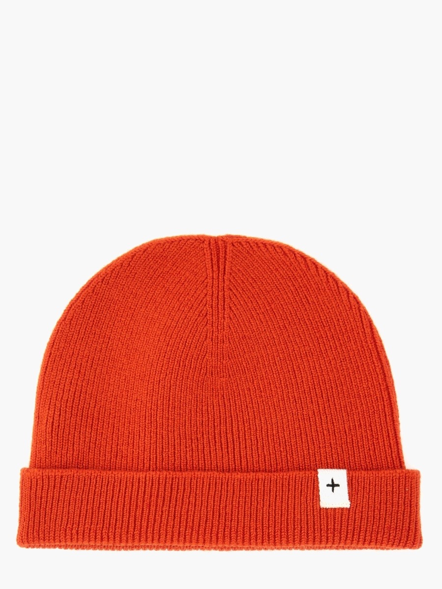 nanito_source_url:https://nokinstyle.com/2368461/beanie-hat.jpg