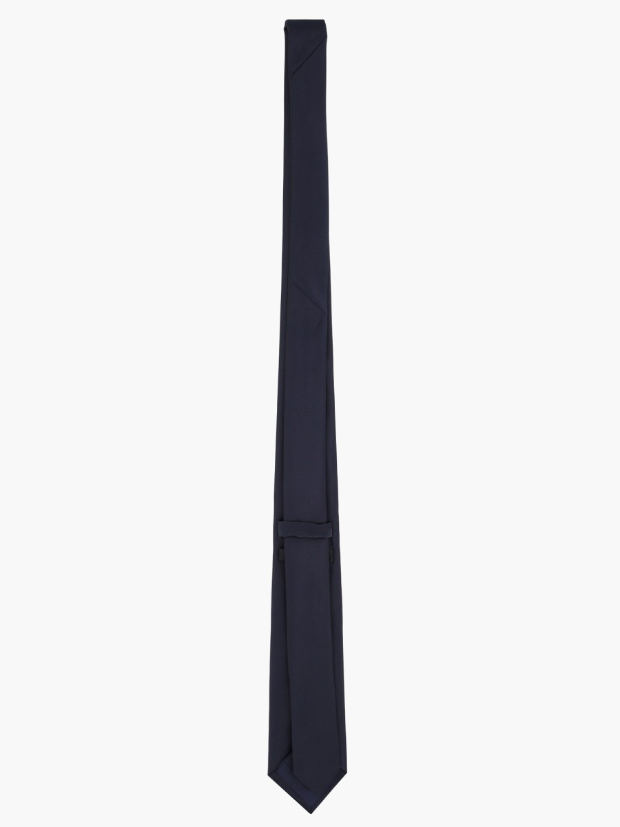 nanito_source_url:https://nokinstyle.com/2340972/satin-tie.jpg