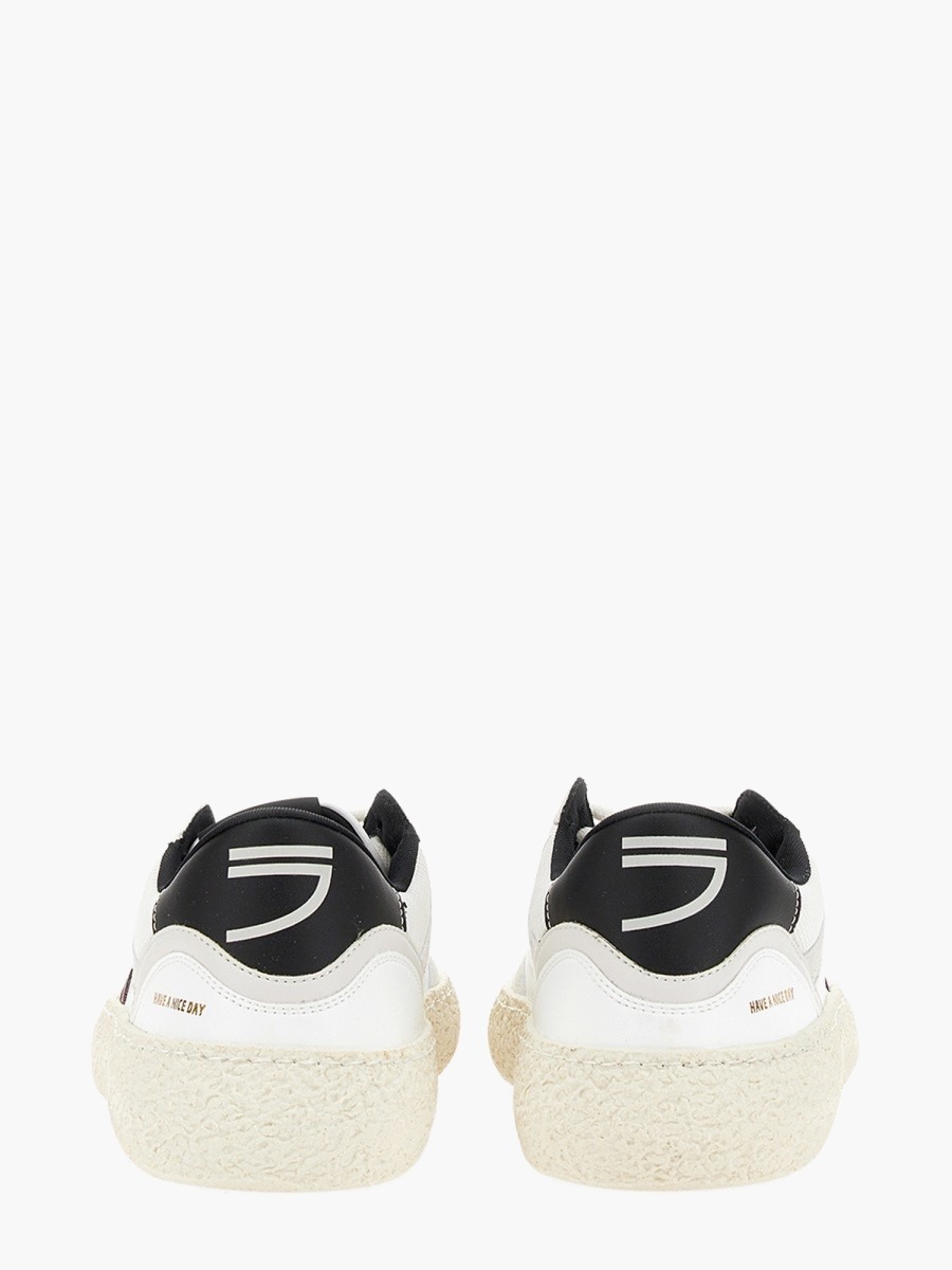 nanito_source_url:https://nokinstyle.com/2353538/uvetta-sneaker.jpg