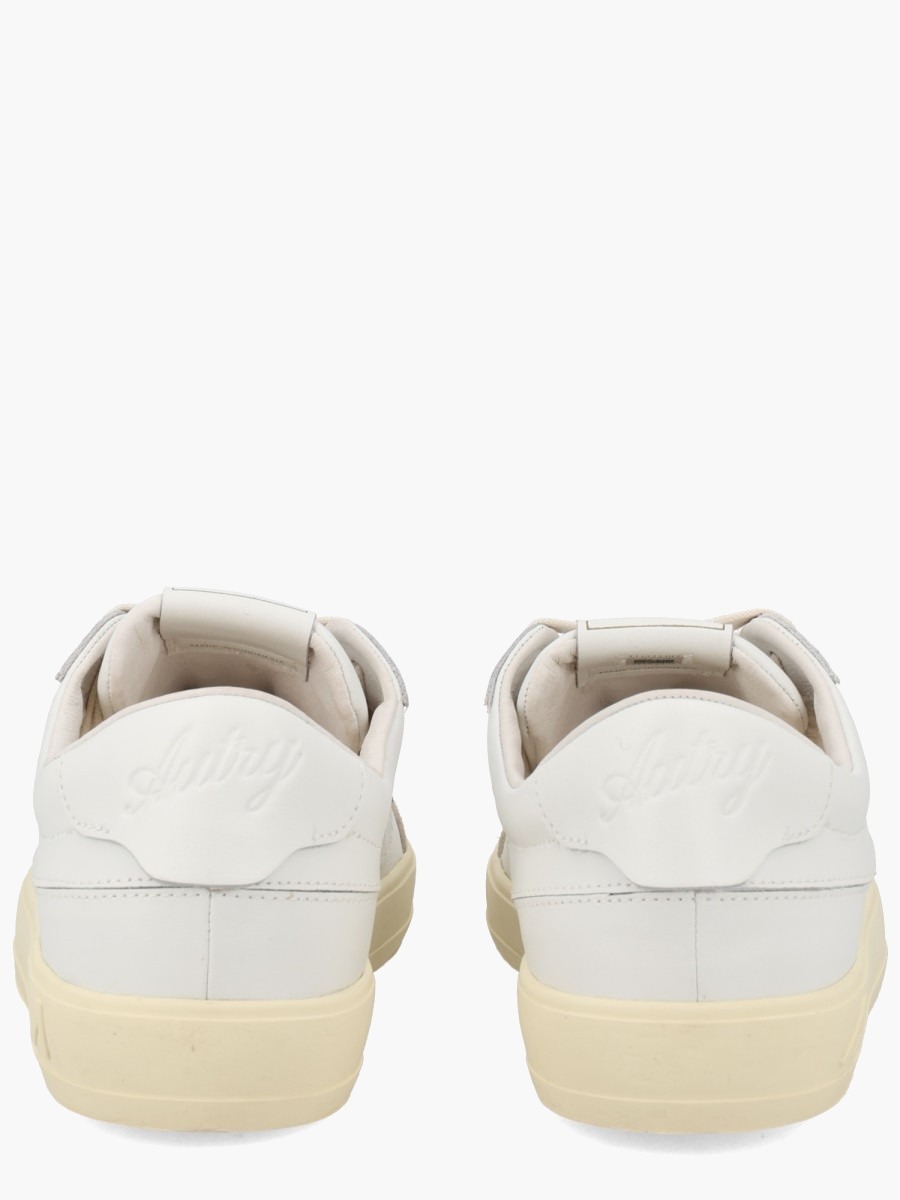 nanito_source_url:https://nokinstyle.com/2417061/sneaker-windscape-low.jpg