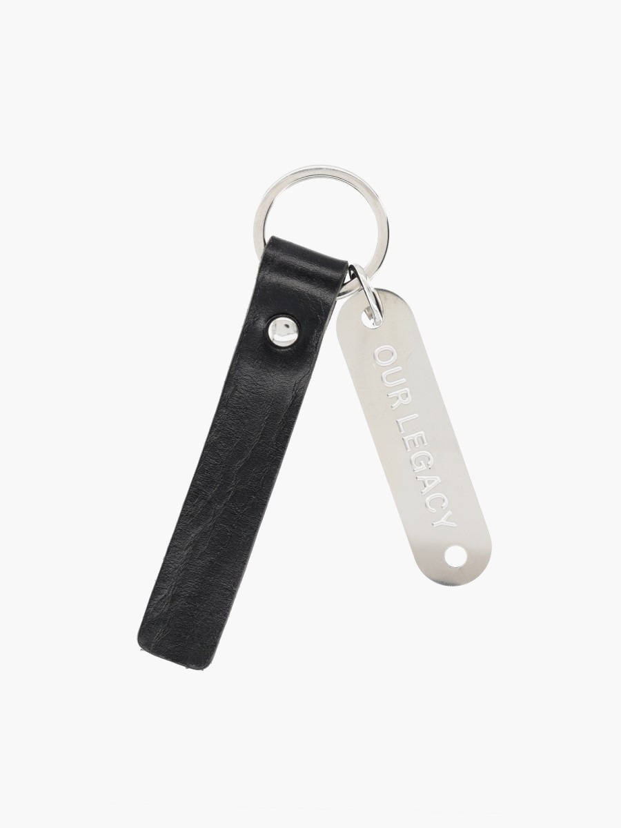 nanito_source_url:https://nokinstyle.com/2336056/keychain-ring.jpg