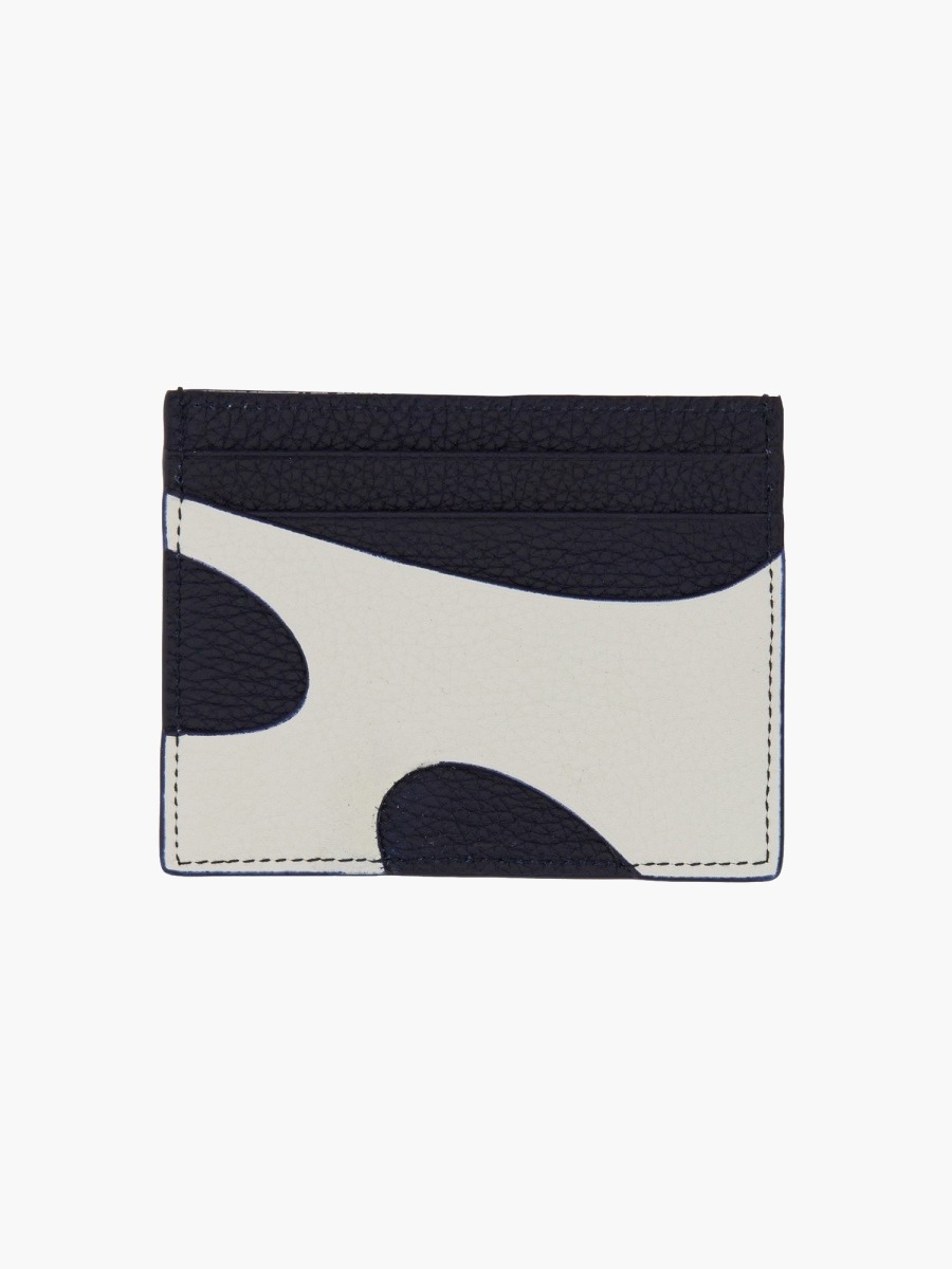 nanito_source_url:https://nokinstyle.com/2346835/leather-card-holder.jpg