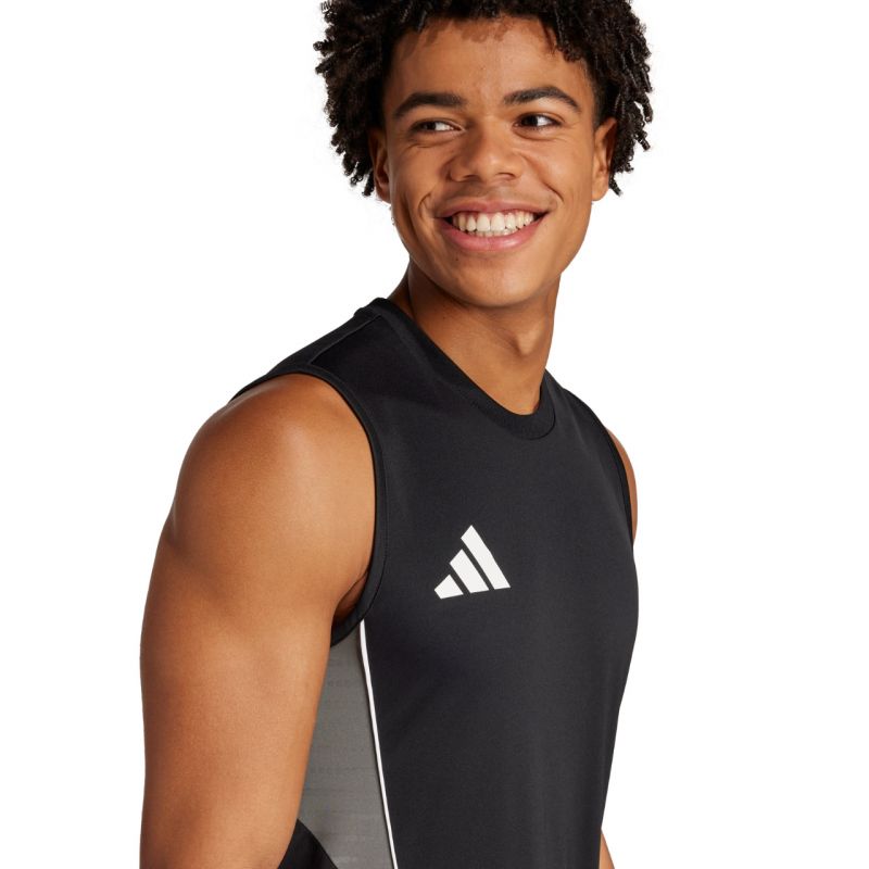 nanito_source_url:https://b2bsportswholesale.net/public/storage/productimages/b4/31/b4/12/1509977/image/xlarge_clean.jpg
