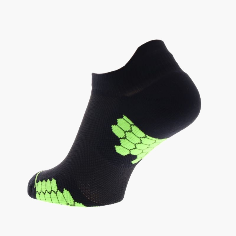 nanito_source_url:https://b2bsportswholesale.net/public/storage/productimages/5b/66/4a/3d/820490/image/xlarge_clean.jpg