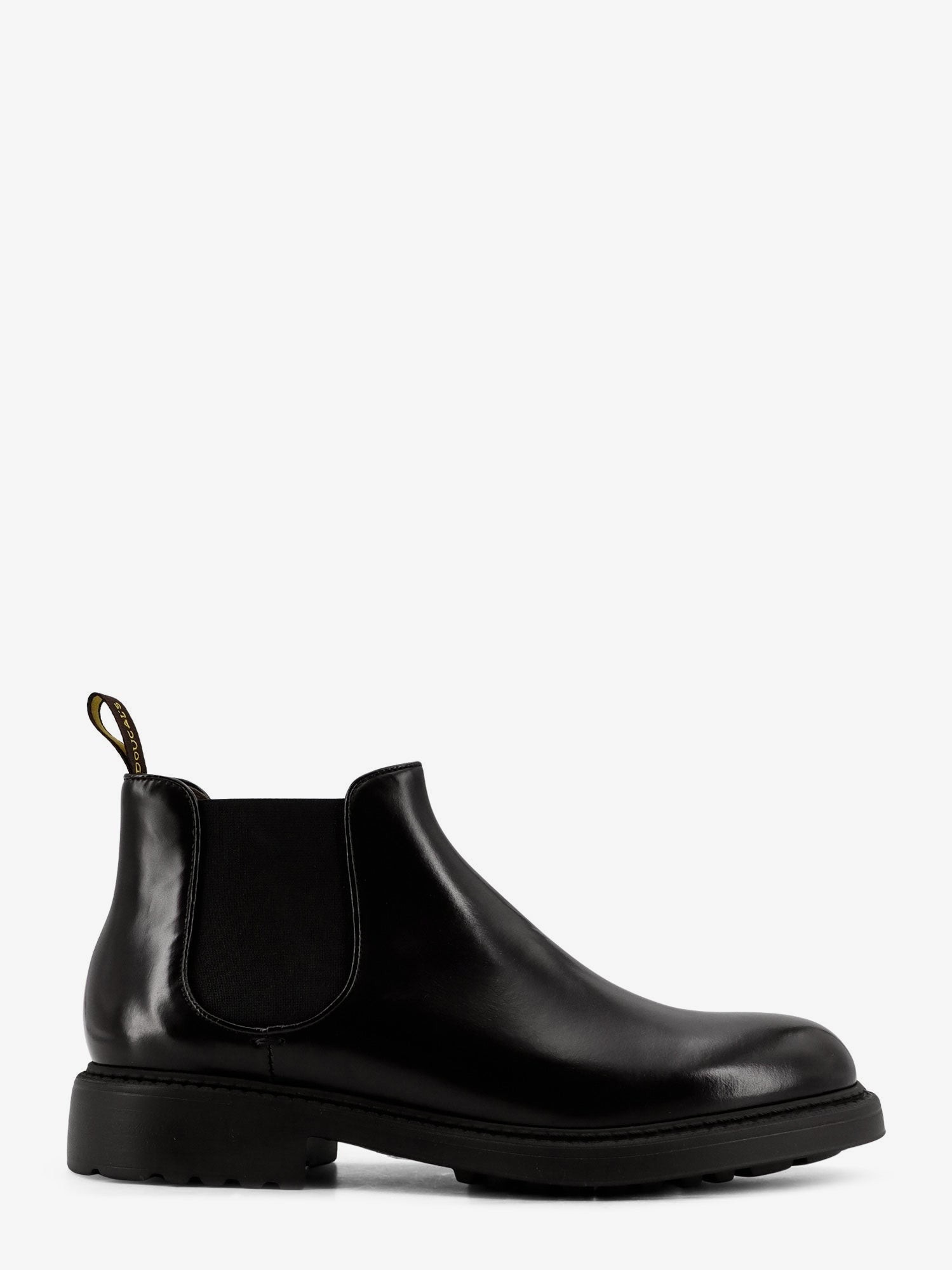 nanito_source_url:https://nokinstyle.com/2405993/leather-boots.jpg