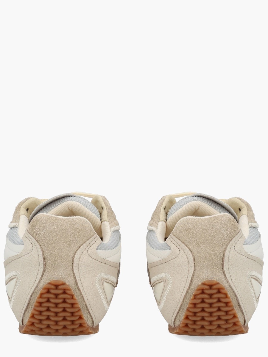 nanito_source_url:https://nokinstyle.com/2339285/slow-runner-sneaker.jpg
