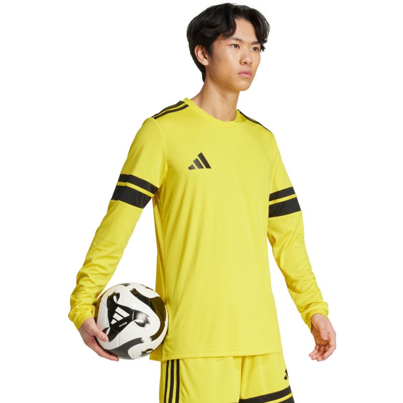 nanito_source_url:https://b2bsportswholesale.net/public/storage/productimages/98/bf/82/15/1521706/image/xlarge_clean.jpg