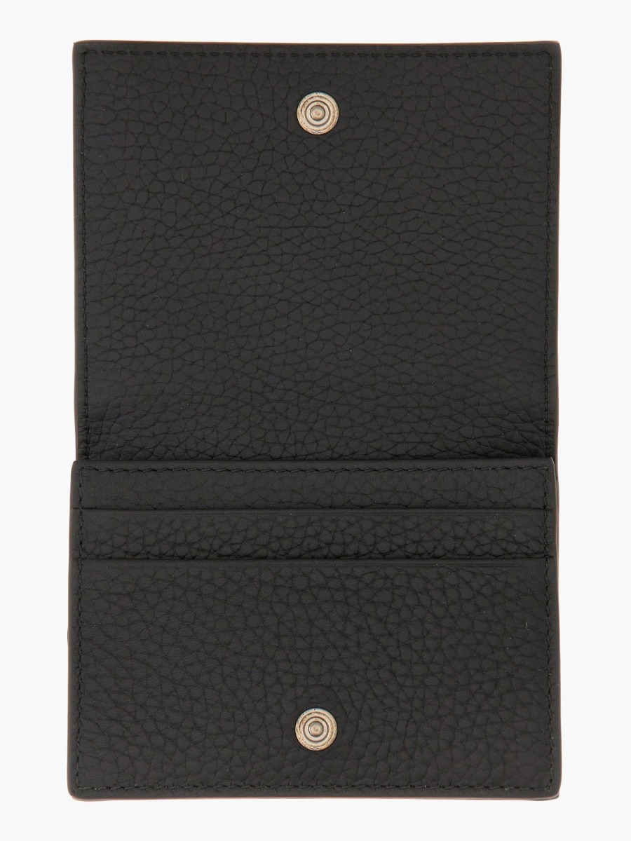 nanito_source_url:https://nokinstyle.com/2360576/wallet-with-logo.jpg
