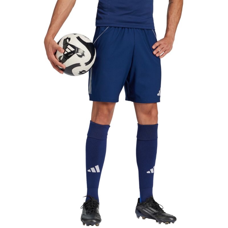 nanito_source_url:https://b2bsportswholesale.net/public/storage/productimages/ba/8f/d5/2d/1437666/image/xlarge_clean.jpg