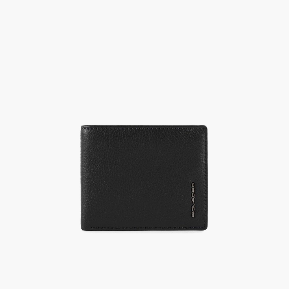 nanito_source_url:https://www.mewse.ro/images/produse/piquadro-piquadro-leather-wallet-blue-11-x-9-x-1-5-cm-for-men--1677334597.jpg