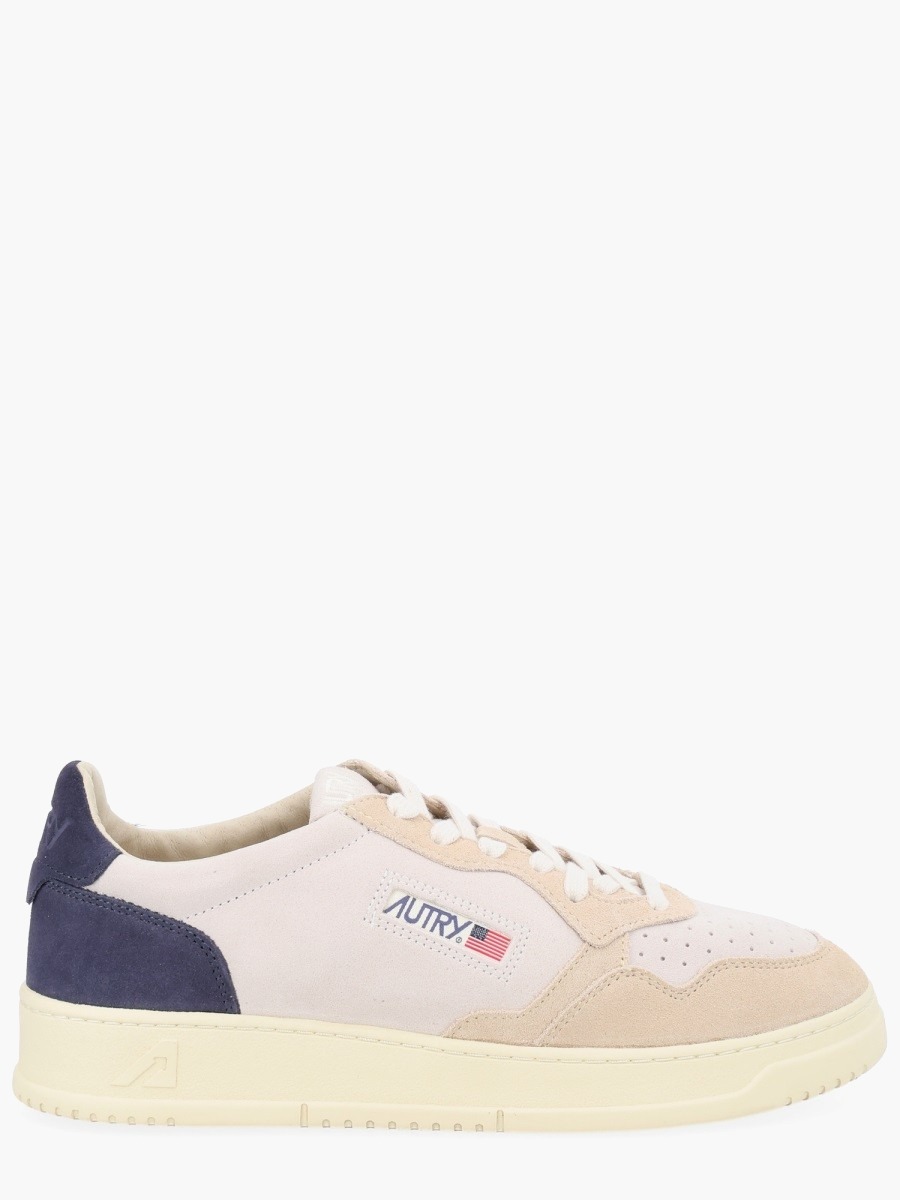 nanito_source_url:https://nokinstyle.com/2331308/medalist-low-sneaker.jpg