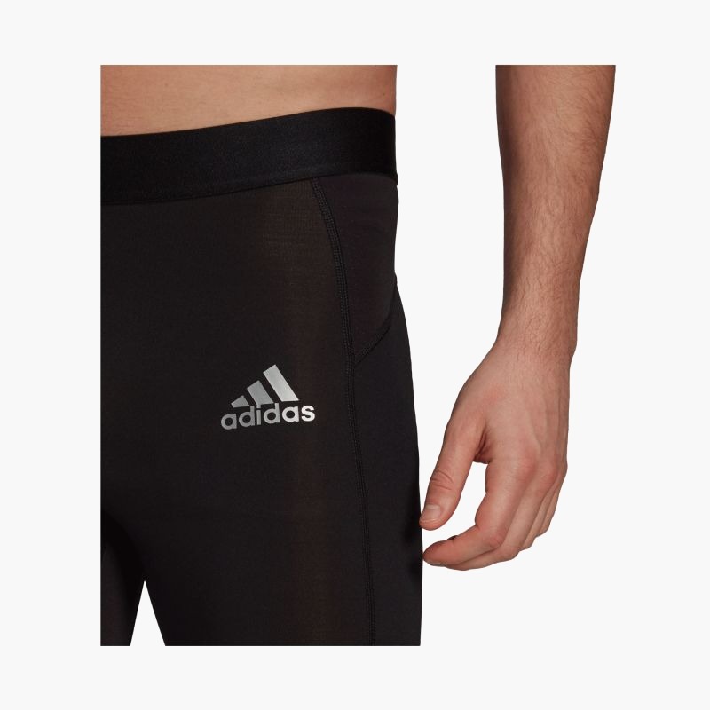 nanito_source_url:https://b2bsportswholesale.net/public/storage/productimages/8e/e2/2e/f8/659001/image/xlarge_clean.jpg