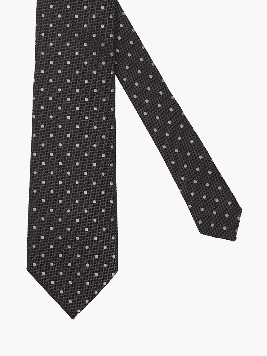 nanito_source_url:https://nokinstyle.com/2369240/silk-tie.jpg