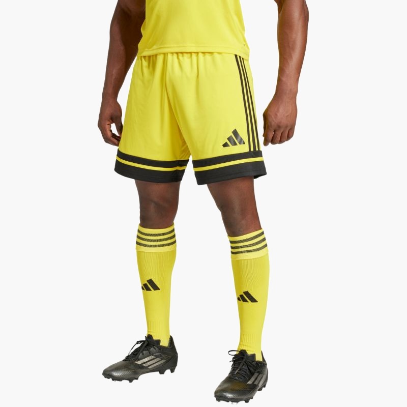 nanito_source_url:https://b2bsportswholesale.net/public/storage/productimages/e4/22/84/34/1395441/image/xlarge_clean.jpg