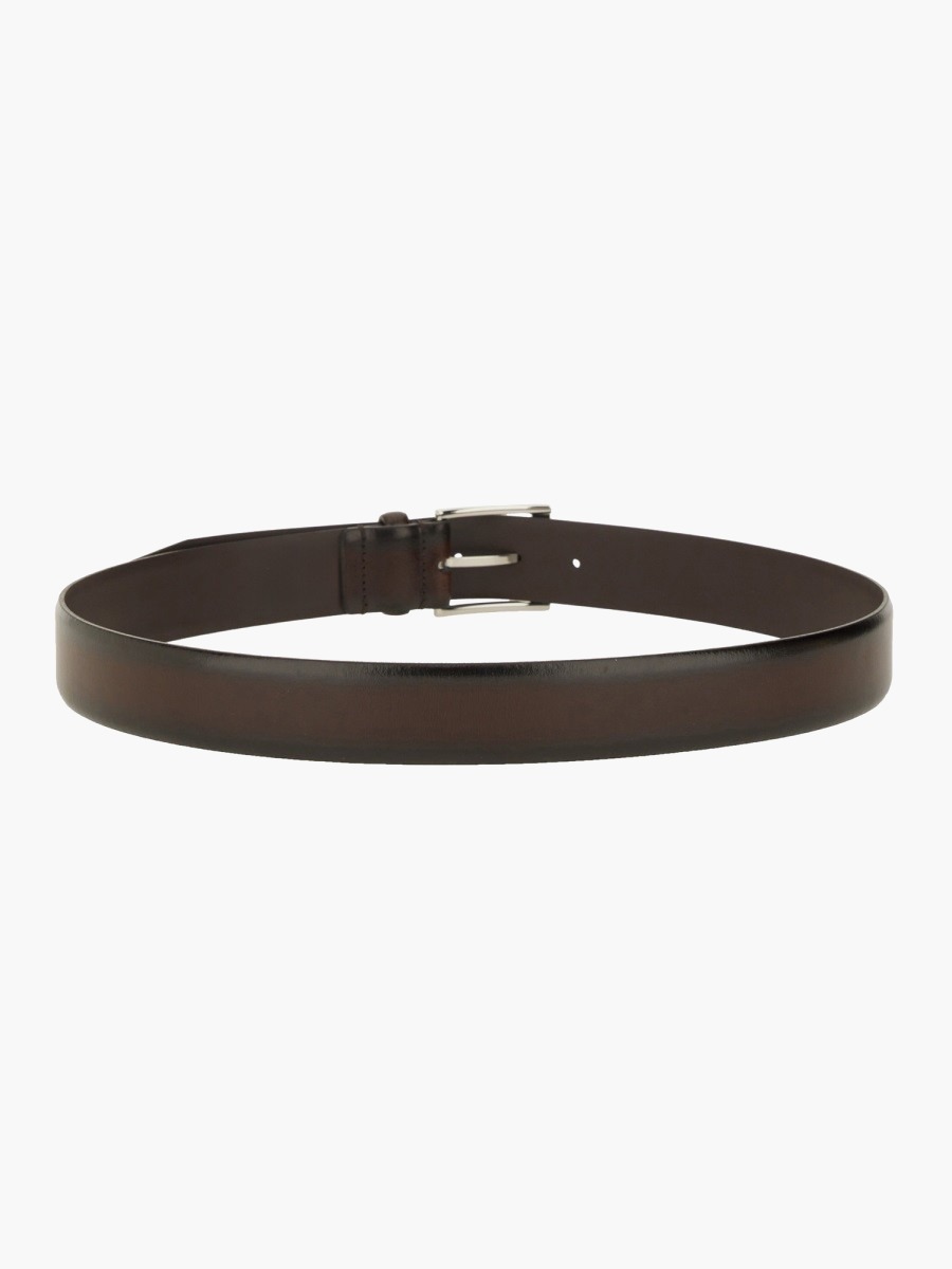 nanito_source_url:https://nokinstyle.com/2342519/leather-belt.jpg