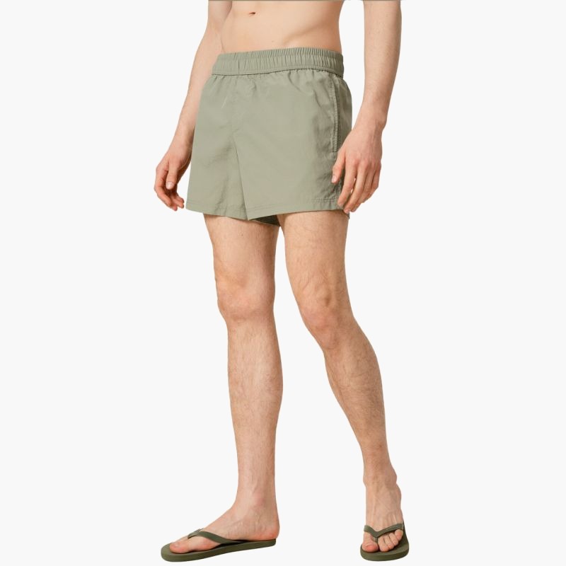 nanito_source_url:https://b2bsportswholesale.net/public/storage/productimages/77/b4/17/9c/1383851/image/xlarge_clean.jpg