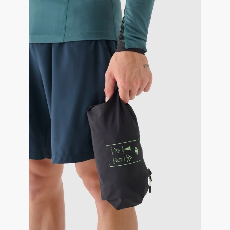 nanito_source_url:https://b2bsportswholesale.net/public/storage/productimages/5d/dd/f0/70/1967072/image/xlarge_clean.jpg