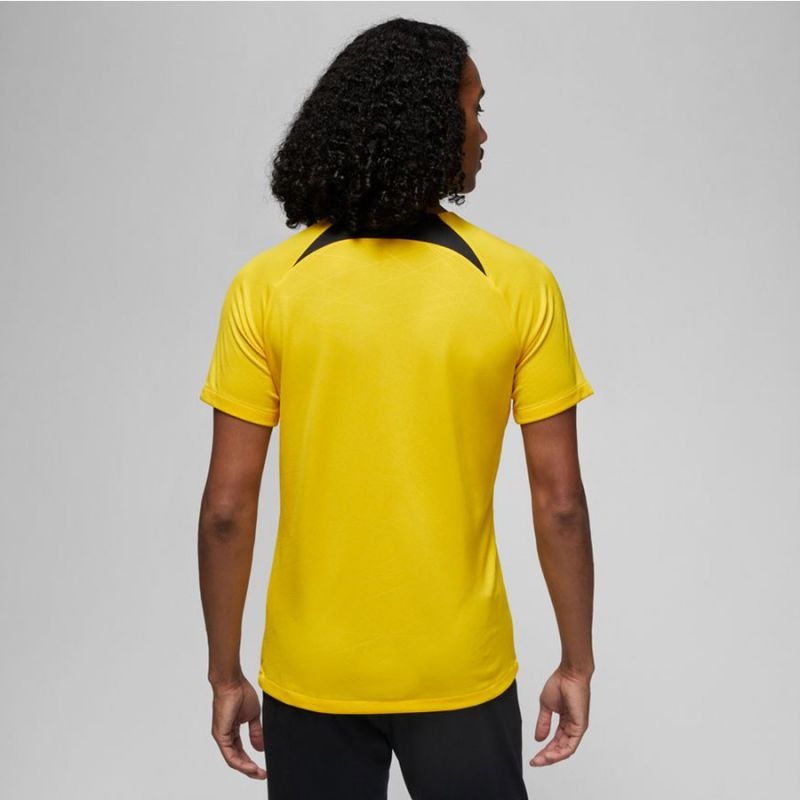 nanito_source_url:https://b2bsportswholesale.net/public/storage/productimages/3c/ff/07/16/1241596/image/xlarge_clean.jpg