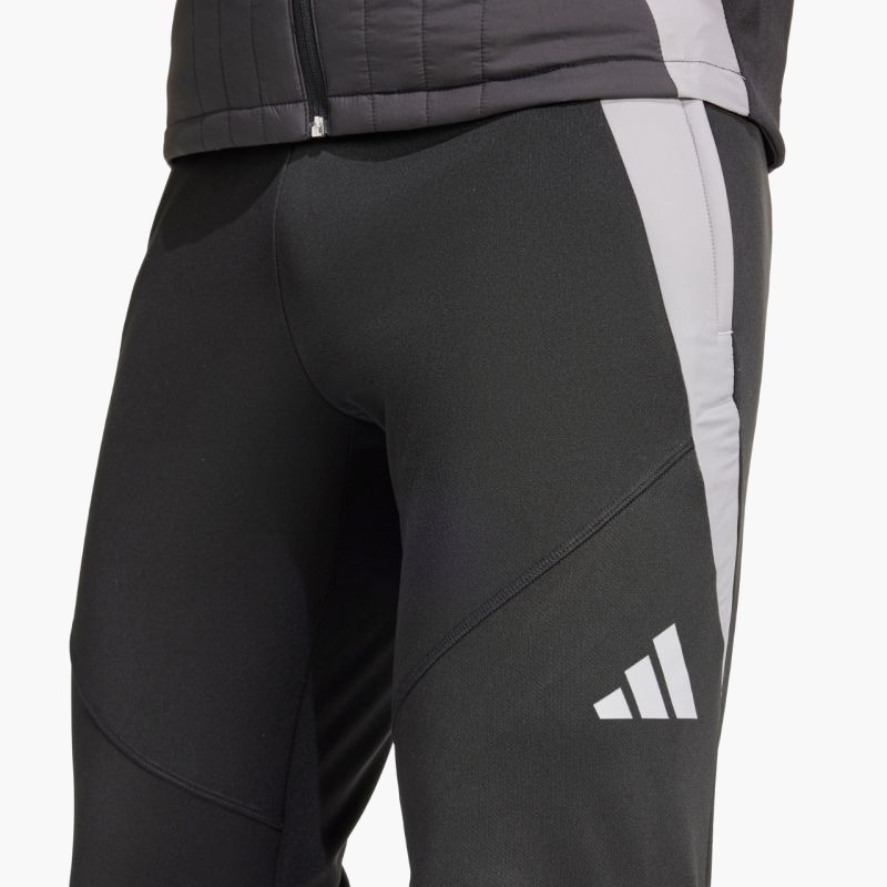 nanito_source_url:https://b2bsportswholesale.net/public/storage/productimages/1c/aa/80/42/1141948/image/xlarge_clean.jpg