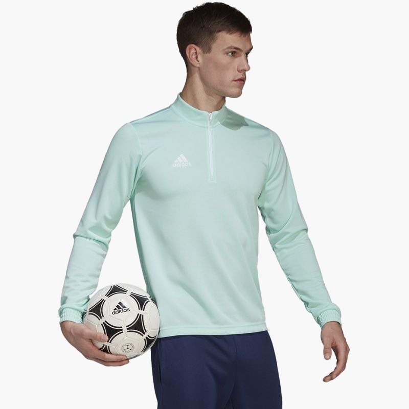 nanito_source_url:https://b2bsportswholesale.net/public/storage/productimages/37/c3/bf/1e/2240351/image/xlarge_clean.jpg