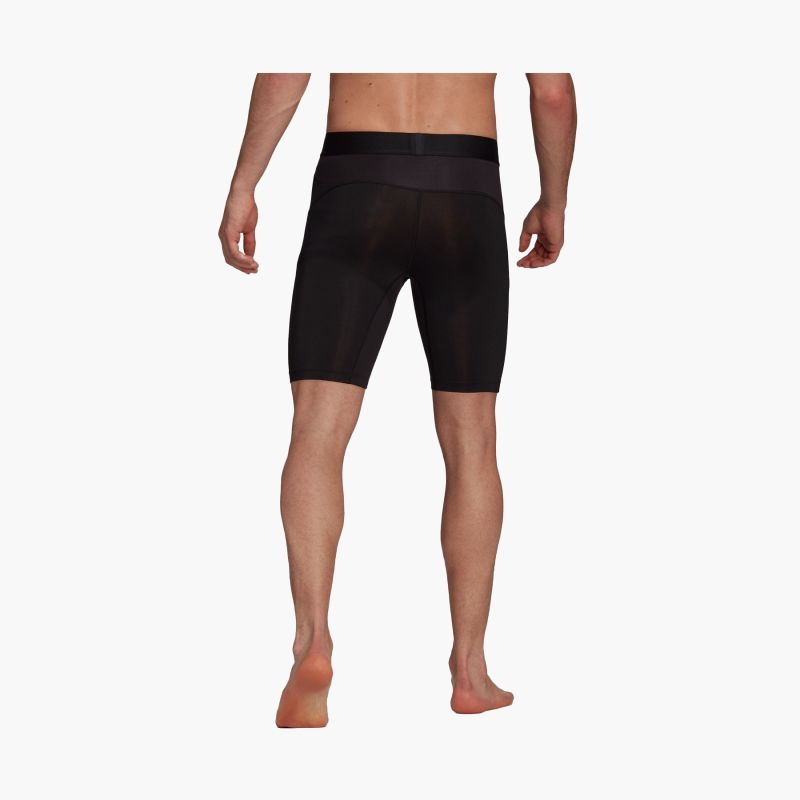 nanito_source_url:https://b2bsportswholesale.net/public/storage/productimages/de/49/c8/f8/658999/image/xlarge_clean.jpg