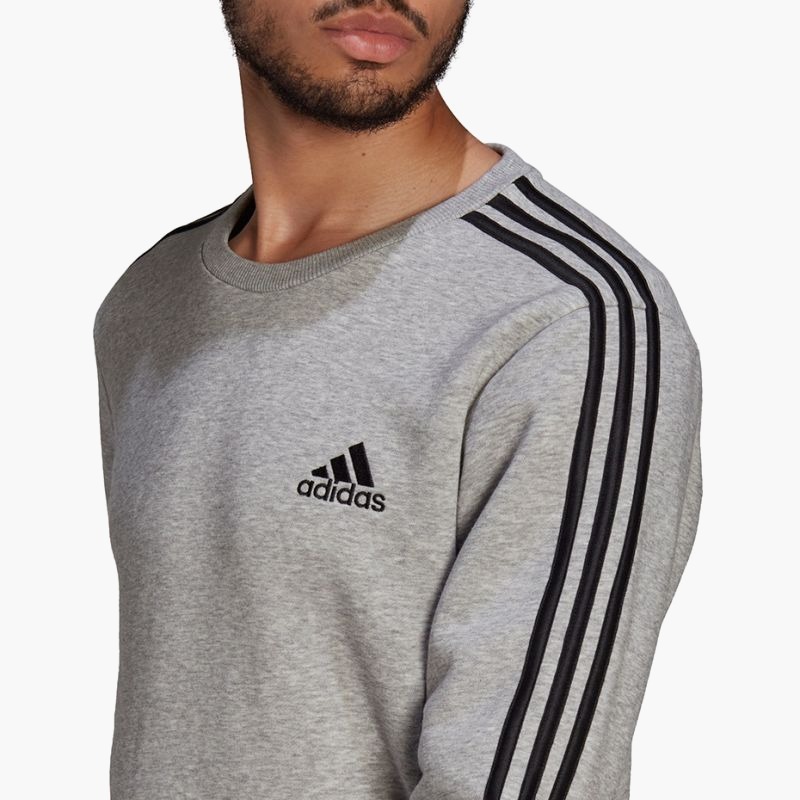 nanito_source_url:https://b2bsportswholesale.net/public/storage/productimages/de/17/d9/d7/669701/image/xlarge_clean.jpg