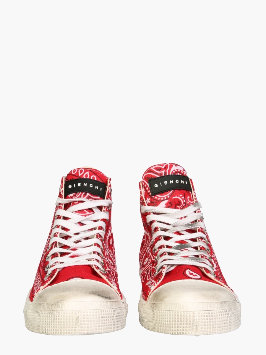 nanito_source_url:https://nokinstyle.com/2351038/high-jean-michel-sneakers.jpg