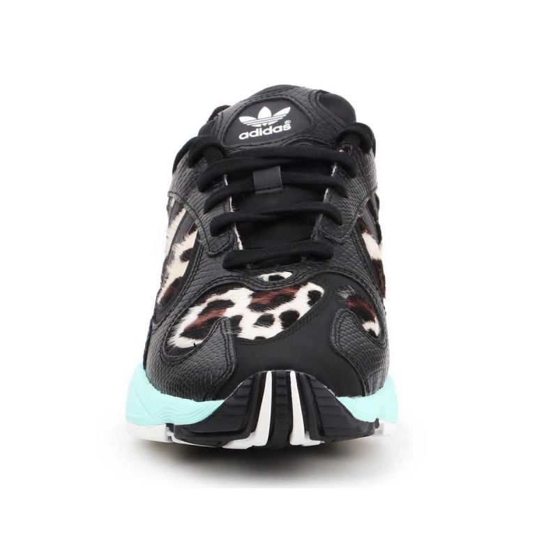 nanito_source_url:https://b2bsportswholesale.net/public/storage/productimages/5d/43/da/29/1254691/image/xlarge_clean.jpg