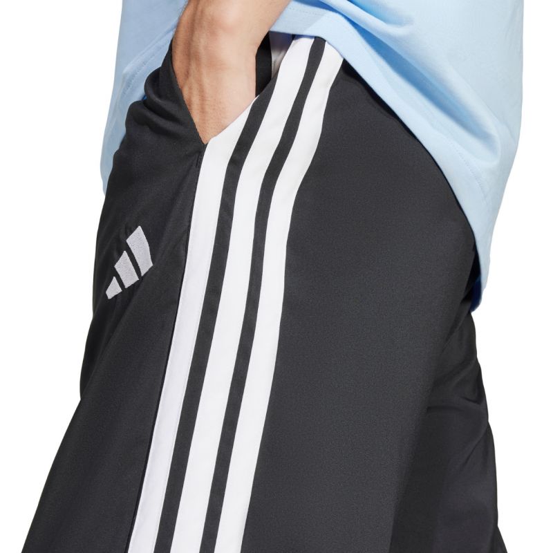 nanito_source_url:https://b2bsportswholesale.net/public/storage/productimages/34/7d/d2/6b/1440226/image/xlarge_clean.jpg