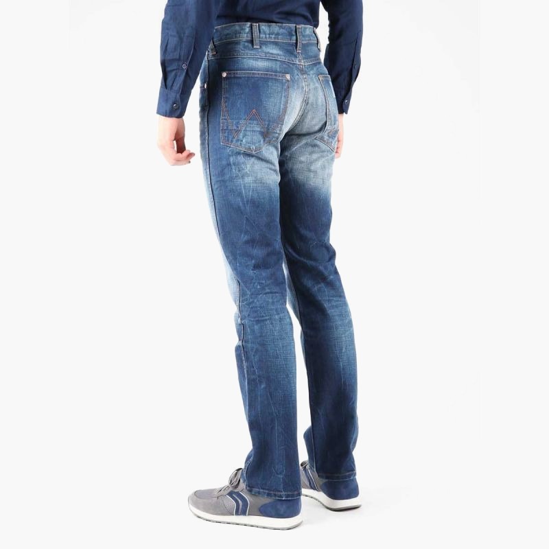 nanito_source_url:https://b2bsportswholesale.net/public/storage/productimages/95/1c/5b/05/1234286/image/xlarge_clean.jpg